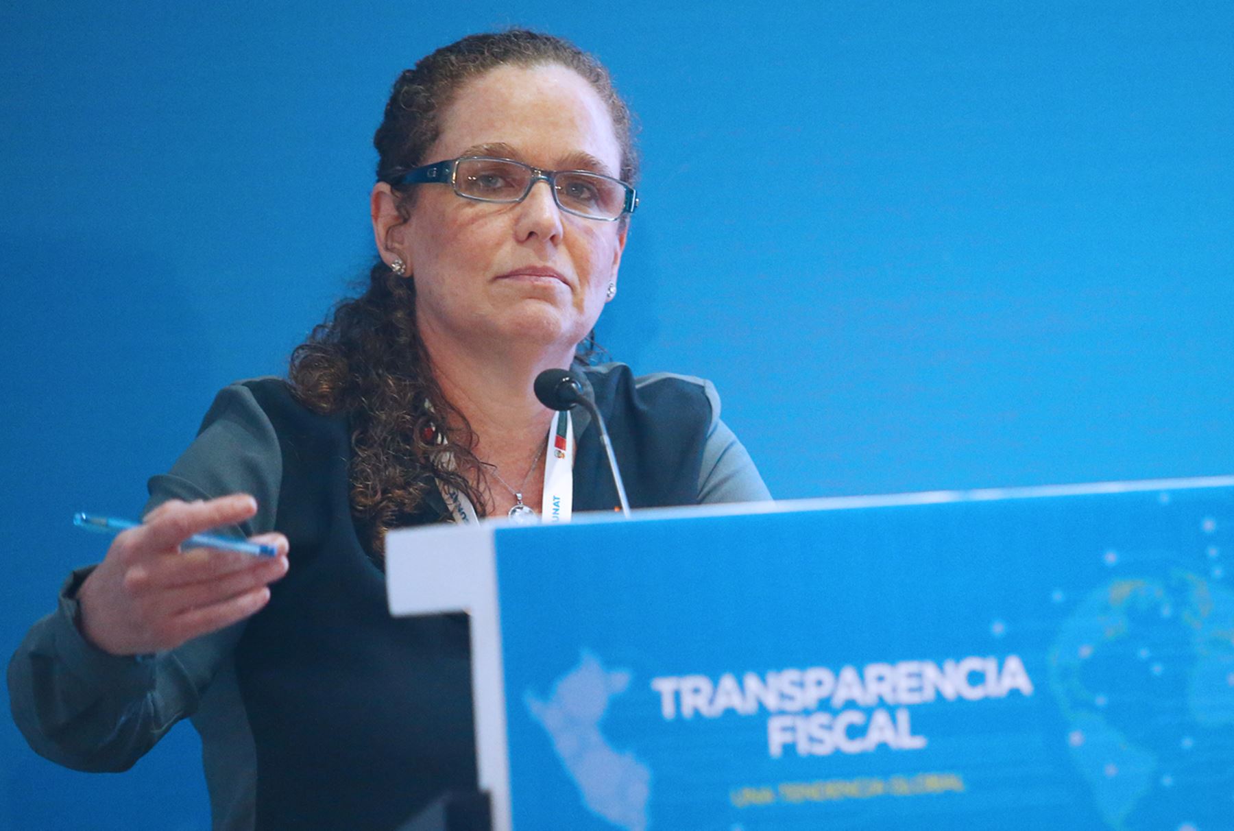 Ministra de Economía y Finanzas, Claudia Cooper. ANDINA/Melina Mejía