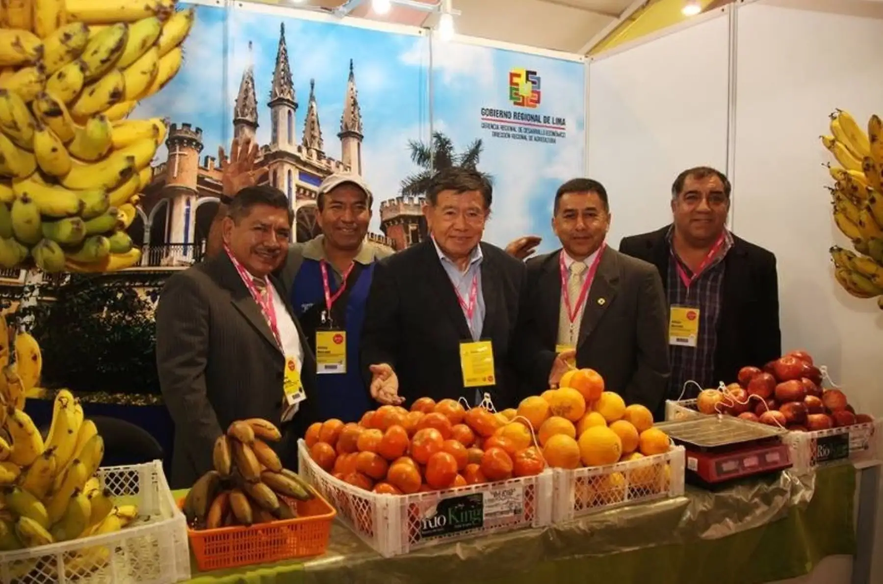 La región Lima está presente nuevamente en la feria gastronómica Mistura, con 16 stands que acogen a 90 emprendedores que exhiben los productos más representativos de las nueve provincias, entre los que destacan alimentos de origen vegetal y animal de gran valor nutricional.