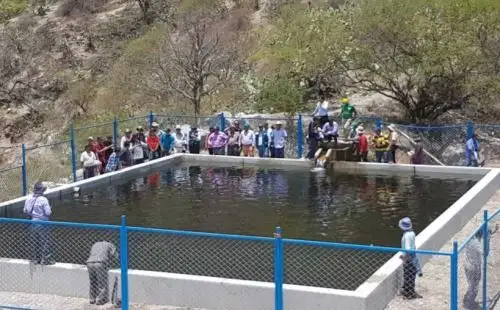 Con la finalidad de mejorar la actividad agropecuaria en la cuenca del Río Pampas, el Ministerio de Agricultura y Riego, a través del programa Agro Rural, viene realizando obras de riego en la provincia Chincheros que beneficiarán a 1,550 campesinos.