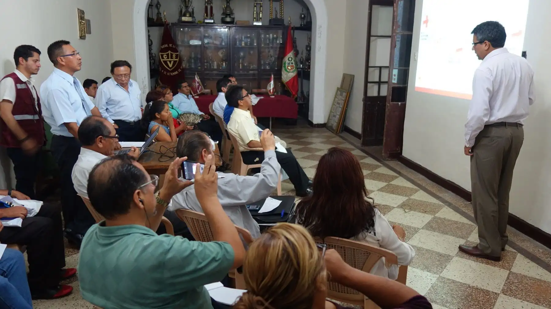 AATE brinda asesoría y apoyo a familias afectadas por construcción de Línea 2 del Metro de Lima. Foto: ANDINA/Difusión.