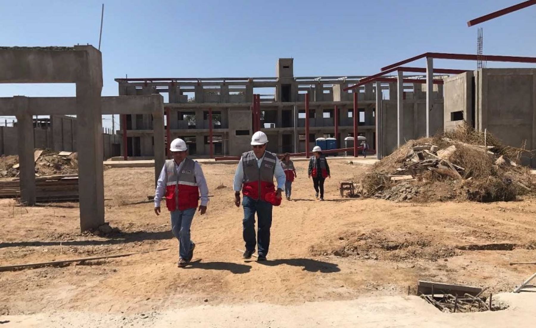 Pronied intensifica inspecciones a obras en colegios de Huancayo y Jauja.
