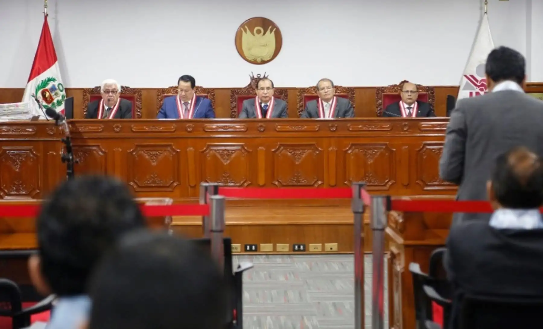 El Pleno del Jurado Nacional de Elecciones (JNE) infundada las solicitudes de vacancia formuladas contra los alcaldes de las municipalidades distritales de Miguel Iglesias, provincia de Celendín, departamento de Cajamarca, Aurelio Guevara Lozano; y de Vilque Chico, provincia de Huancané, departamento de Puno, José Luis Gonza Velásquez. ANDINA/Difusión