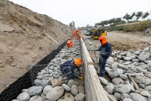 Invertirán más de S/ 8 millones en la limpieza de cauce del río Chillón.