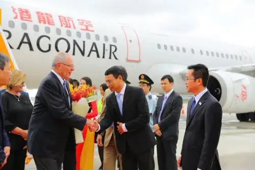Presidente de Perú, Pedro Pablo Kuczynski arriba a Vietnam para participar en la XXV Cumbre del Foro APEC.Foto: ANDINA/Prensa Presidencia