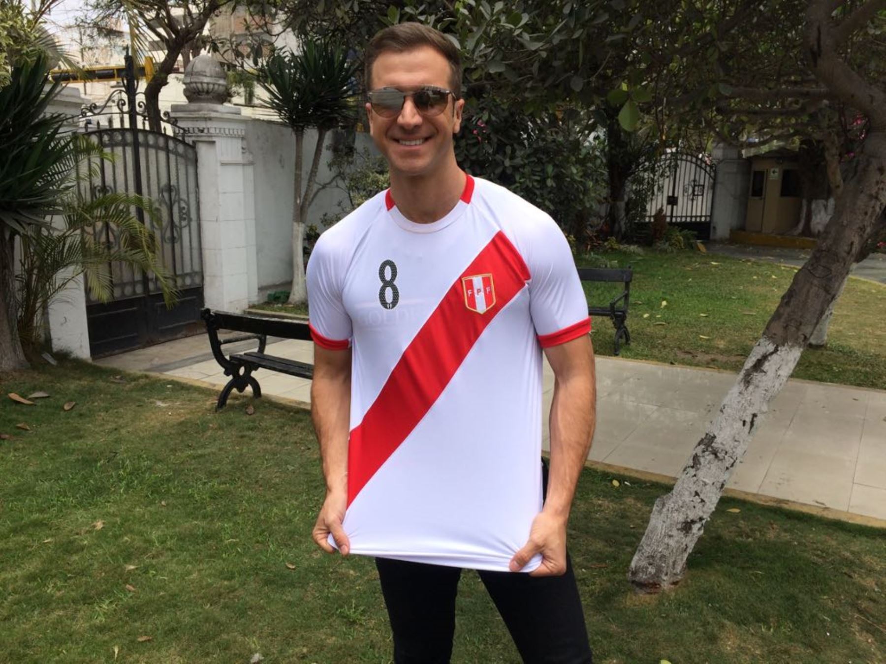 David Villanueva tiene corazón peruano y desea que el Perú vaya al Mundial,
