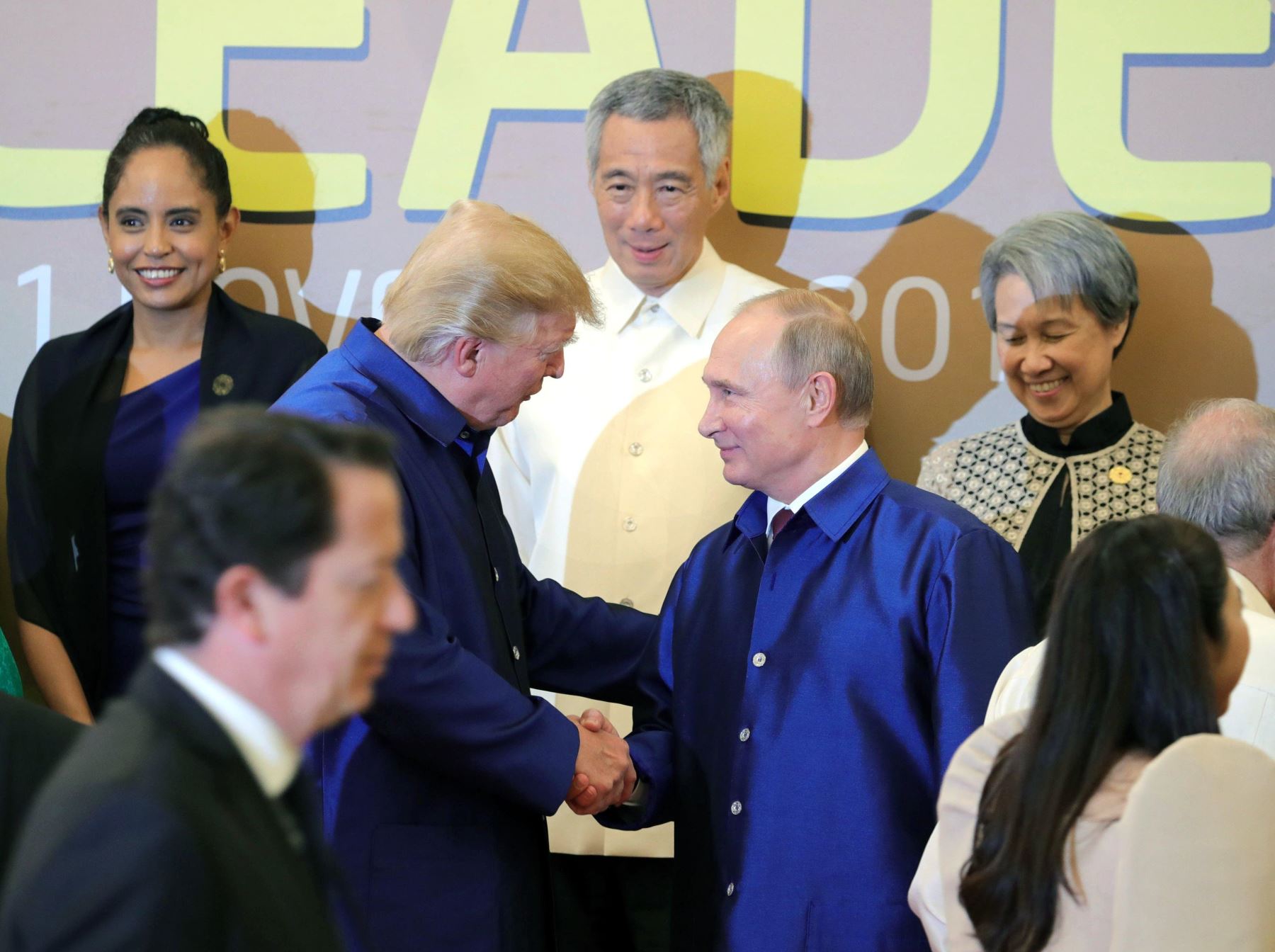 Cumbre de Líderes APEC 2017. Presidentes de Rusia, Vladimir Putin, y de Estados Unidos, Donald Trump. Foto: Efe.