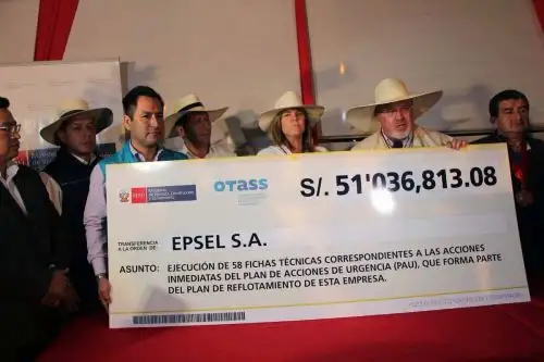 En un año se reconstruirán 19,000 viviendas en la región Lambayeque, anuncia ministro Carlos Bruce. ANDINA/archivo
