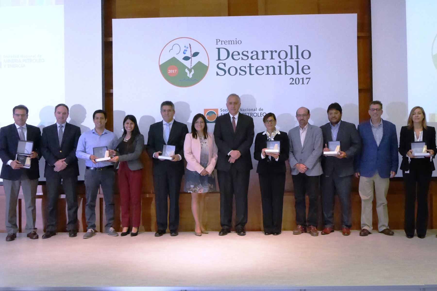 Ganadores del Premio Desarrollo Sostenible 2017 de la SNMPE. Foto: Cortesía.