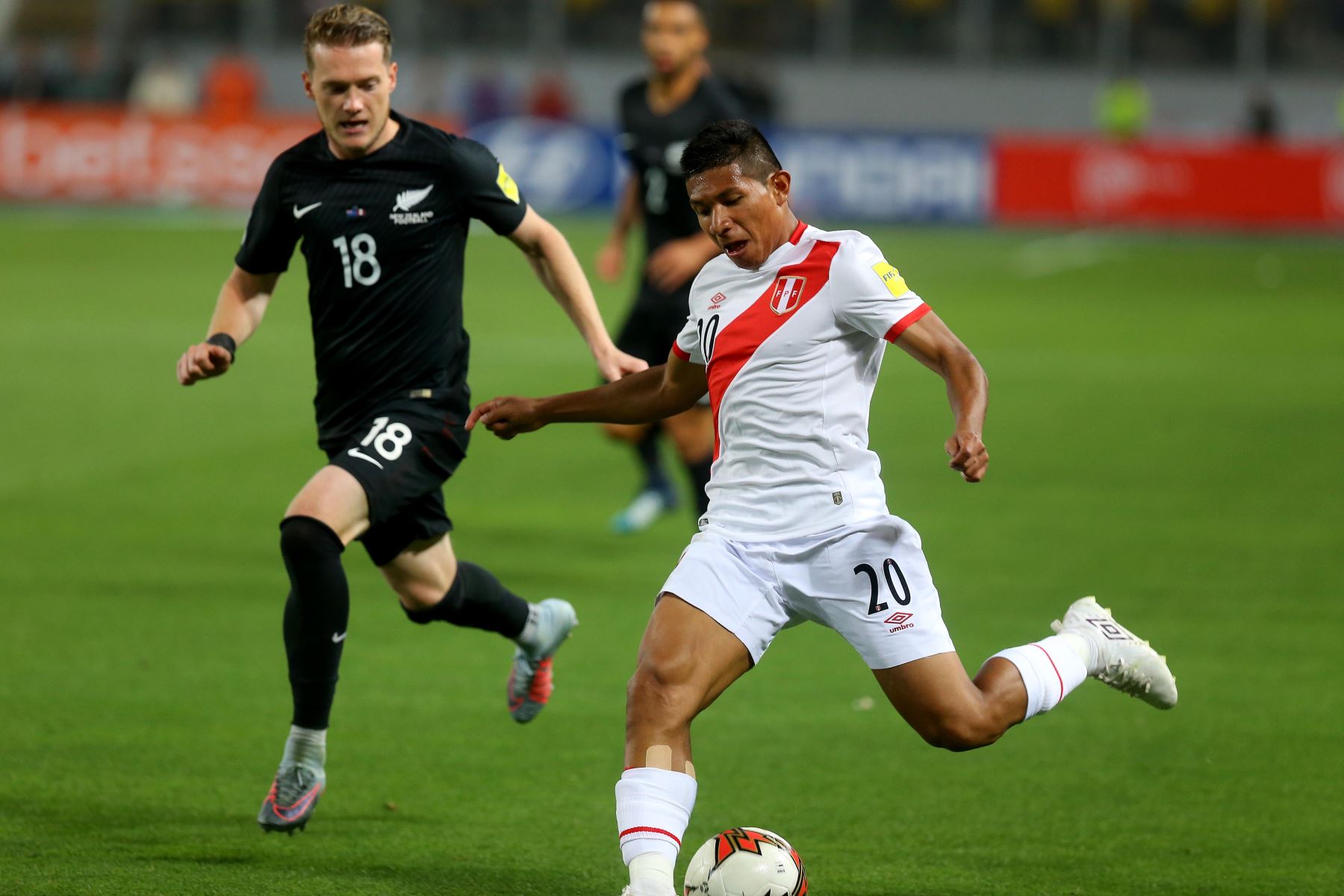 Peru Beats New Zealand 2 0 To Capture Last World Cup Berth News Andina Peru News Agency