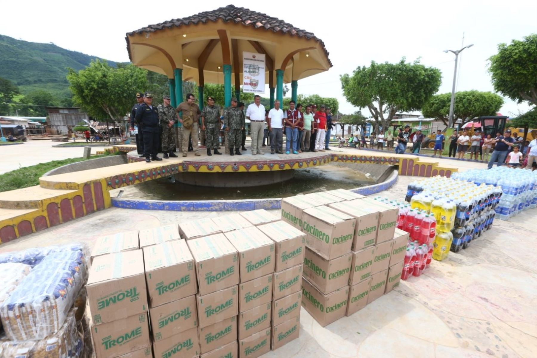 Gobierno entrega ayuda humanitaria a damnificados por inundaciones en San Martín. ANDINA/Difusión