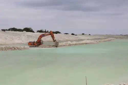 Encauzamiento de río Piura.