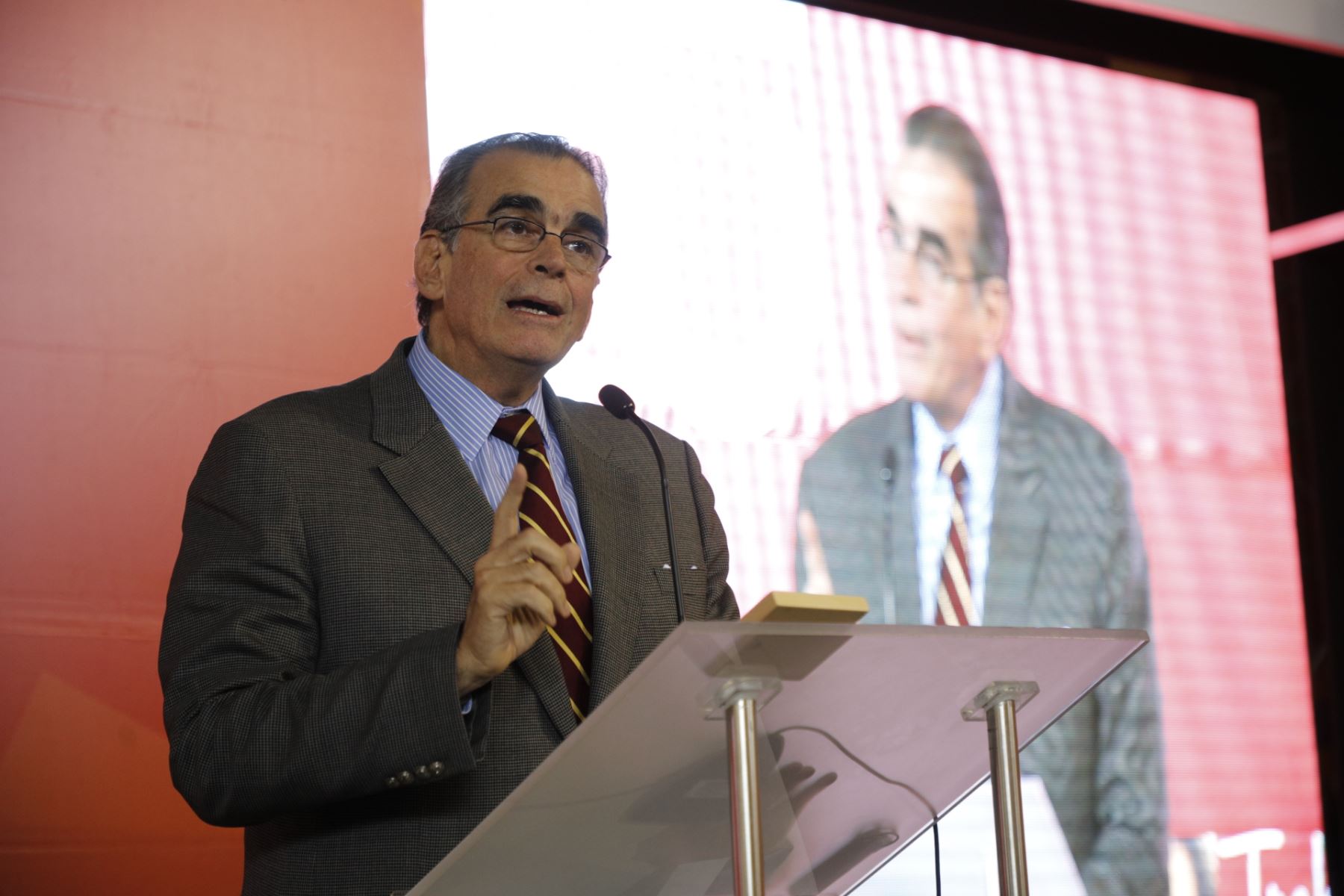 Ministro de la Producción, Pedro Olaechea. Foto: Cortesía.