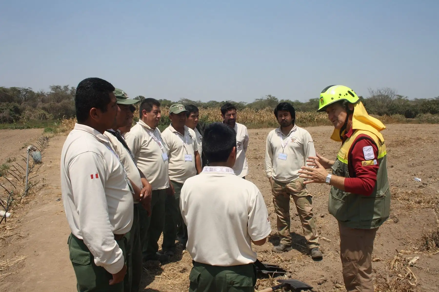 Expertos españoles capacitan a guardaparques para enfrentar incendios forestales. ANDINA/Difusión