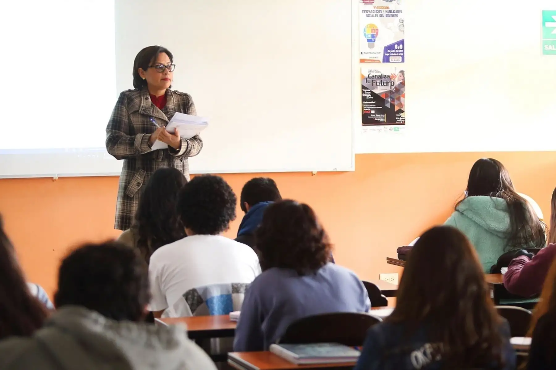 Existe escasa vinculación entre el sector productivo y la educación técnica, revela estudio. Foto: Andina/difusión