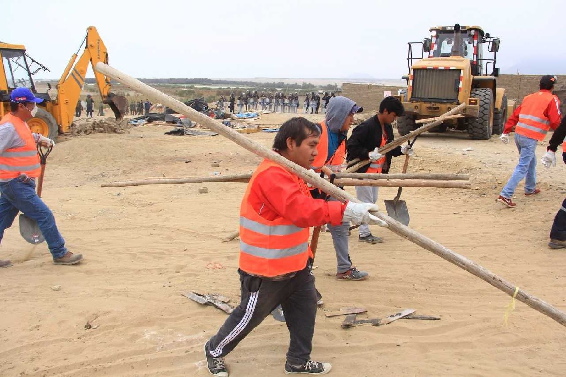 Para cumplir con el desalojo fue necesaria la participación de 250 personas.