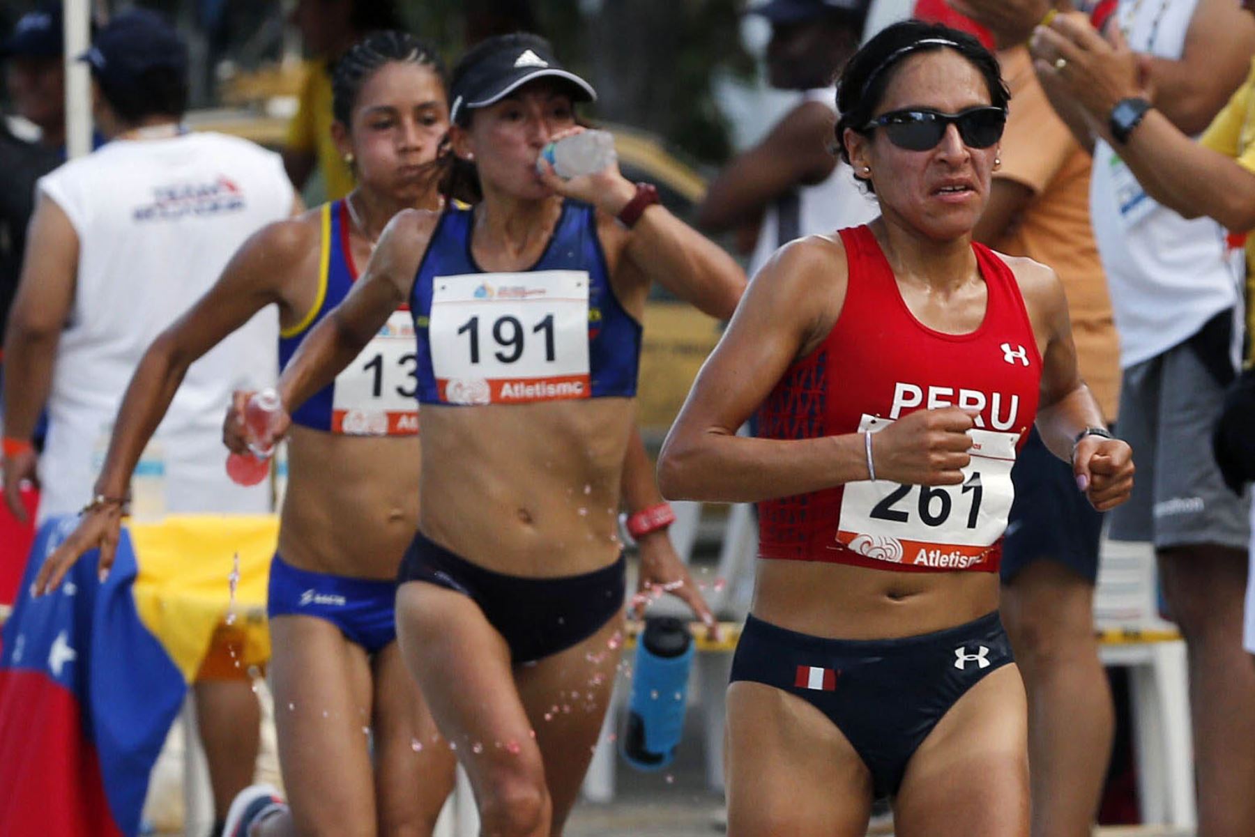 Gladys Tejeda gana medalla de oro en los Juegos Bolivarianos. Foto: AFP