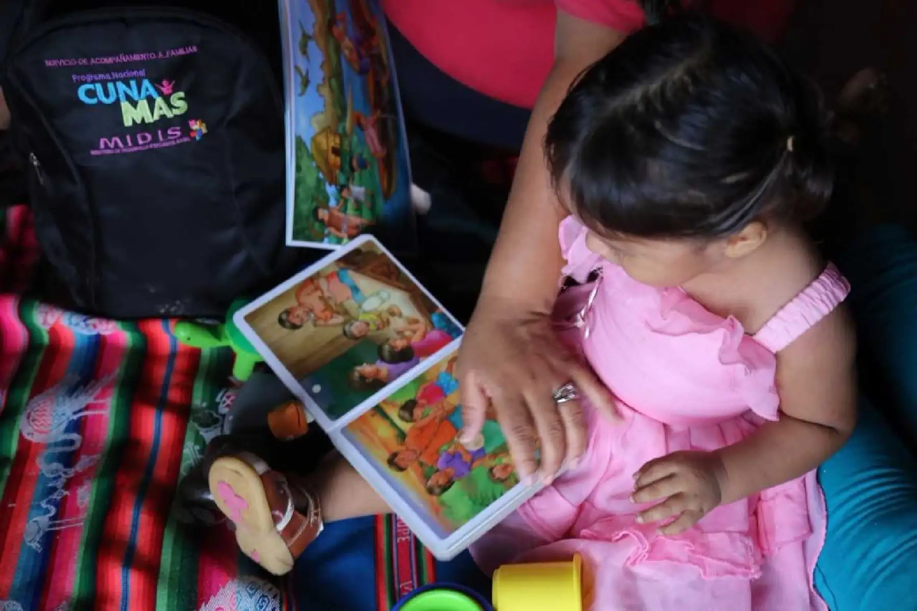 Servicio de Acompañamiento a Familias (SAF) contempla visitas a domicilio semanales a las familias que cuentan con gestantes y niñas o niños hasta los 36 meses de edad.
