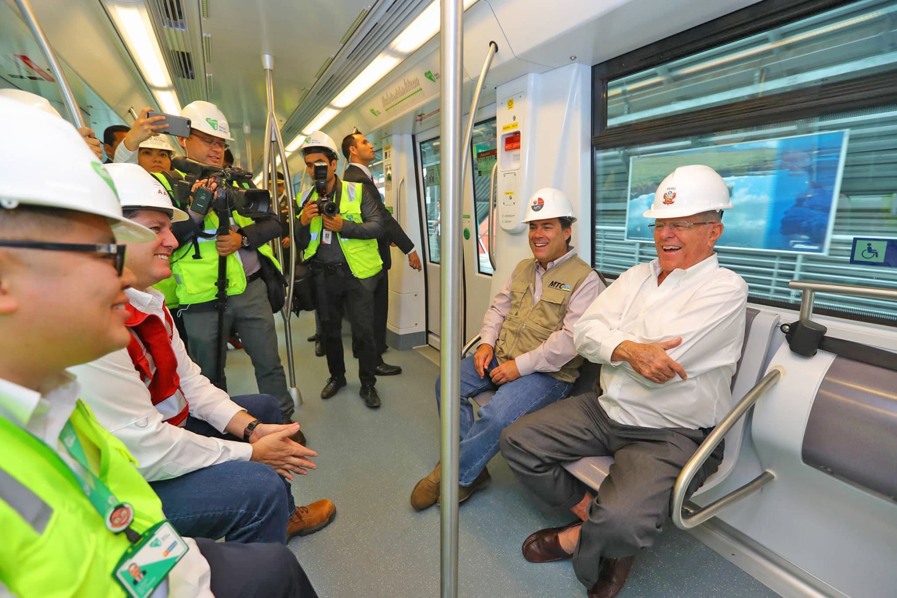 El presidente de la República, Pedro Pablo Kuczynski, encabeza la ceremonia de inicio de operaciones del tren Nº 25 del Metro de Lima. Foto: ANDINA/Prensa Presidencia
