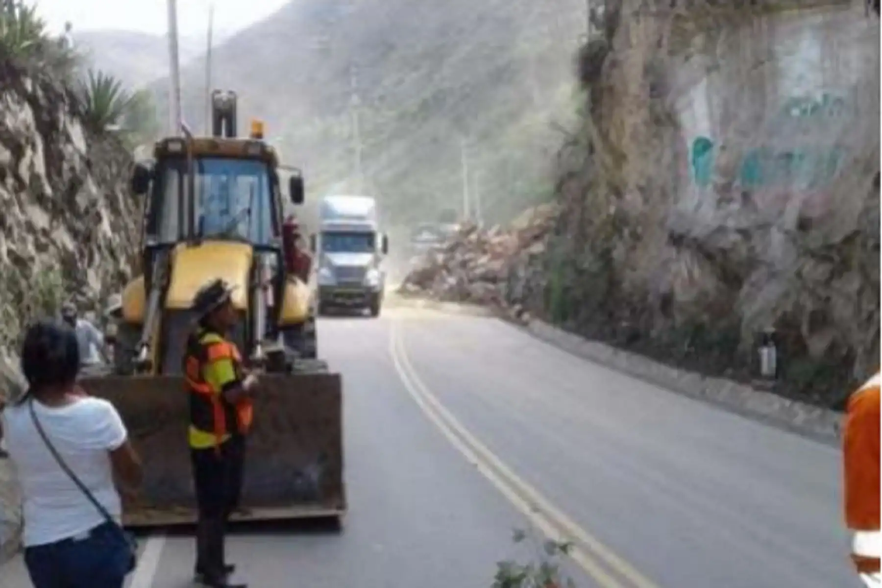 Desde las 07:00 horas de hoy se liberó la carretera en ambos carriles. ANDINA/Difusión
