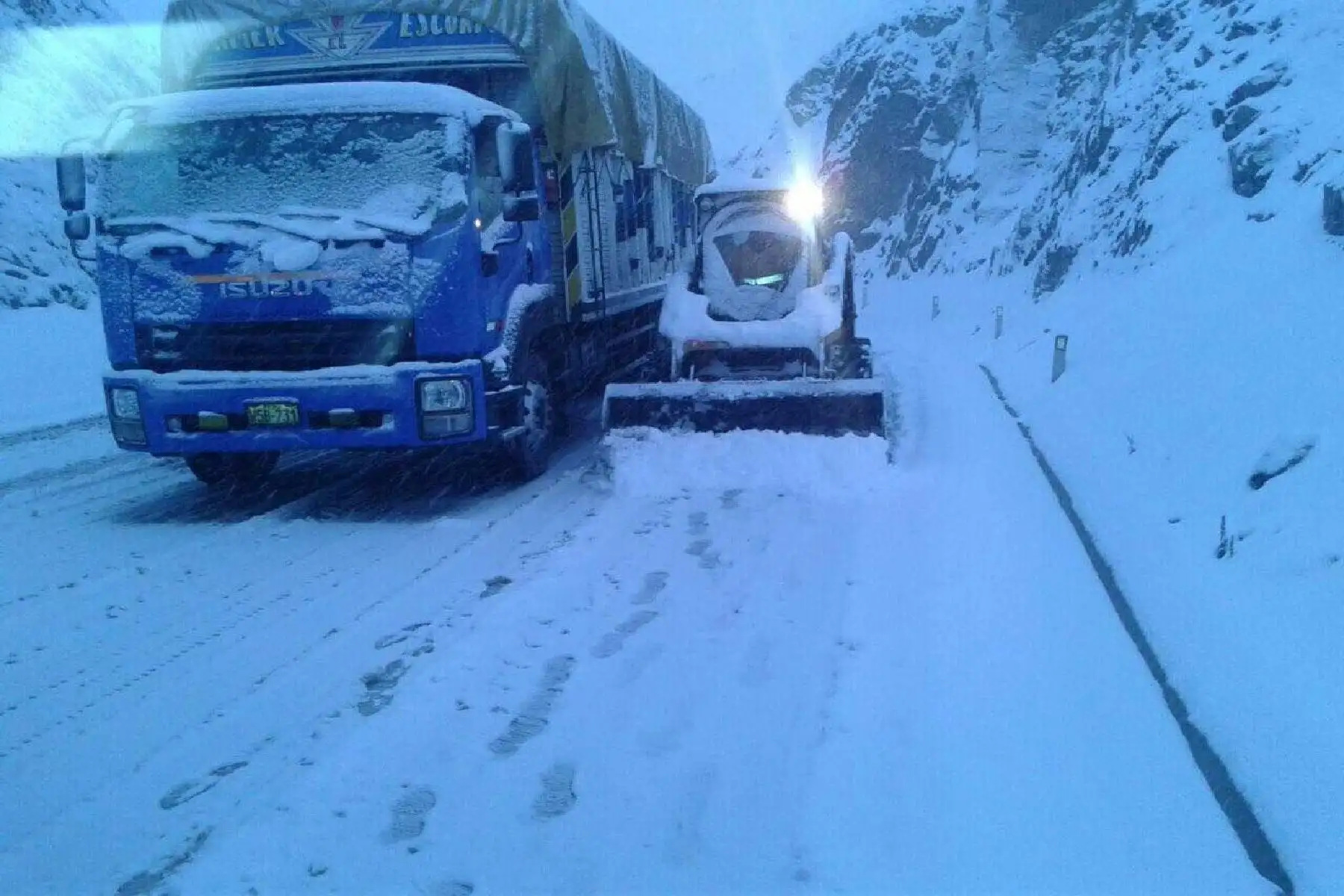 Tránsito estaba interrumpido en la Carretera Central a la altura de Ticlio.