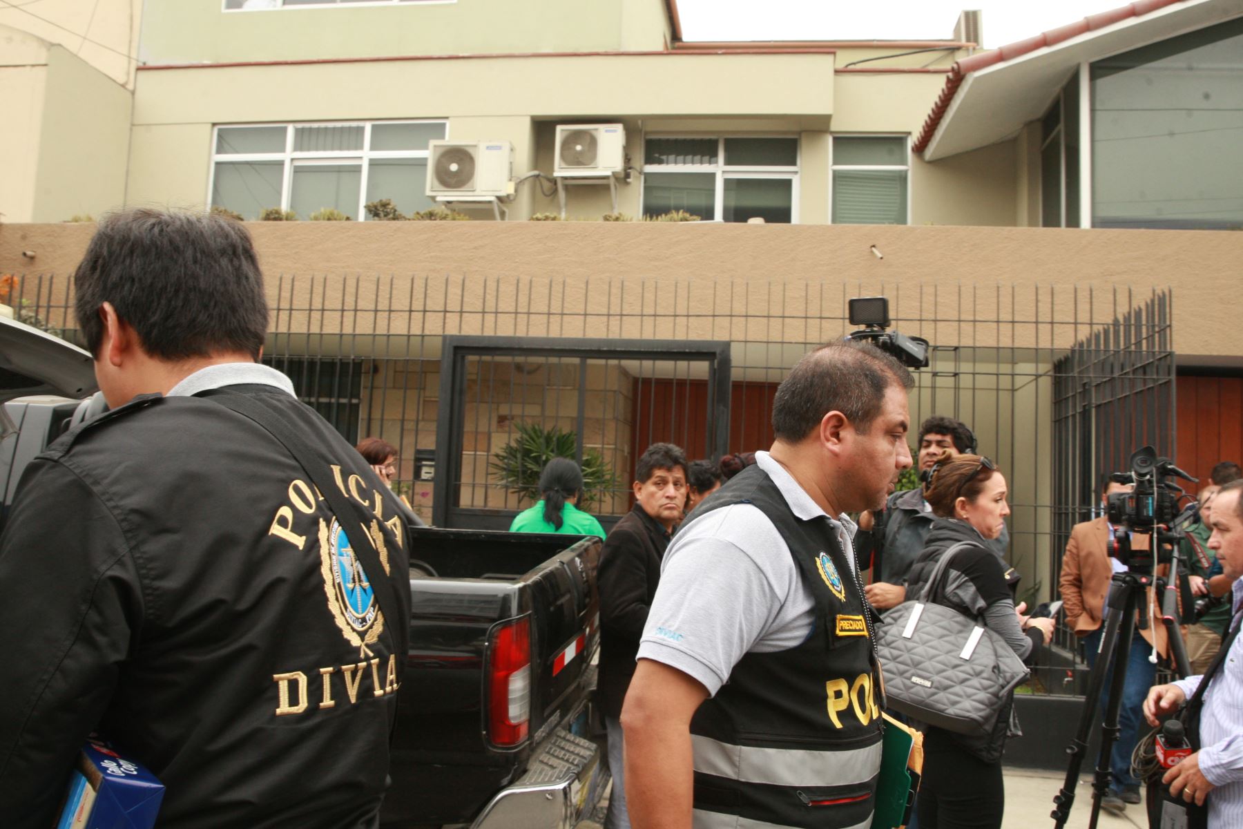 Allanamiento en local de Fuerza Popular en Surco. Foto: ANDINA/Dante Zegarra.