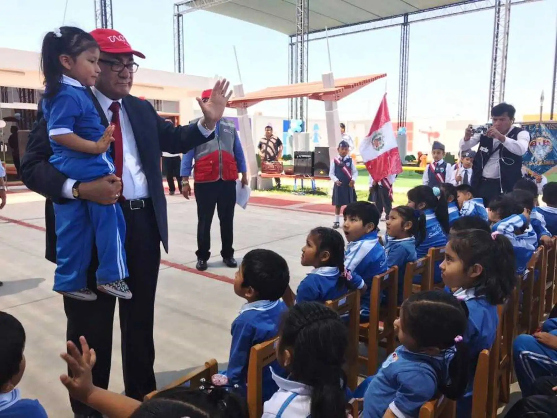 Ministro Idel Vexler en la ciudad de Tacna