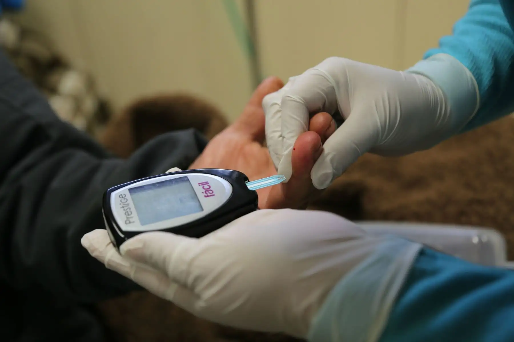 Prueba de descarte de diabetes. Foto: ANDINA/Difusión