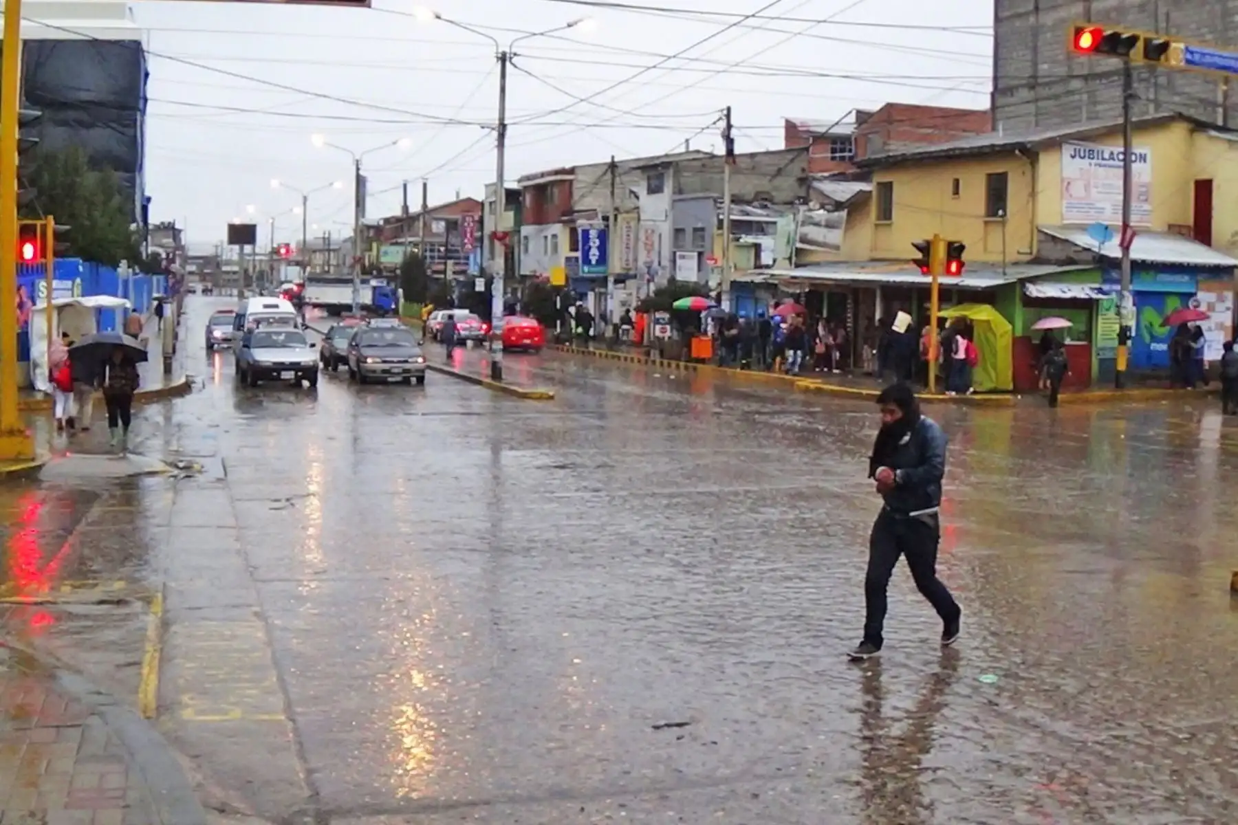 Se esperan lluvias de moderada a fuerte intensidad desde la tarde de hoy hasta el miércoles 27 de diciembre en regiones de la sierra, así como en la selva central y sur del país, informó el Senamhi. ANDINA/Difusión