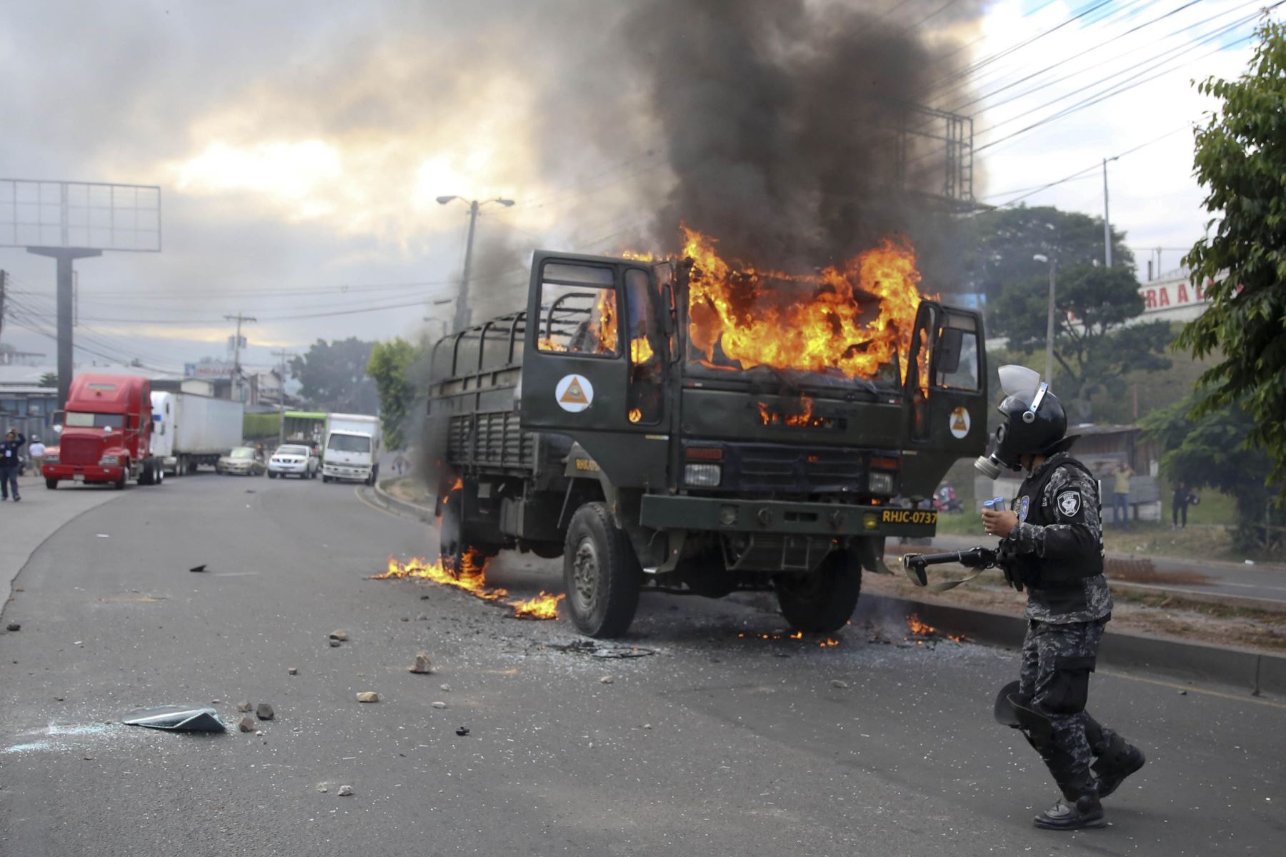 Manifestantes protestan por presunto fraude en Honduras. Doto: EFE