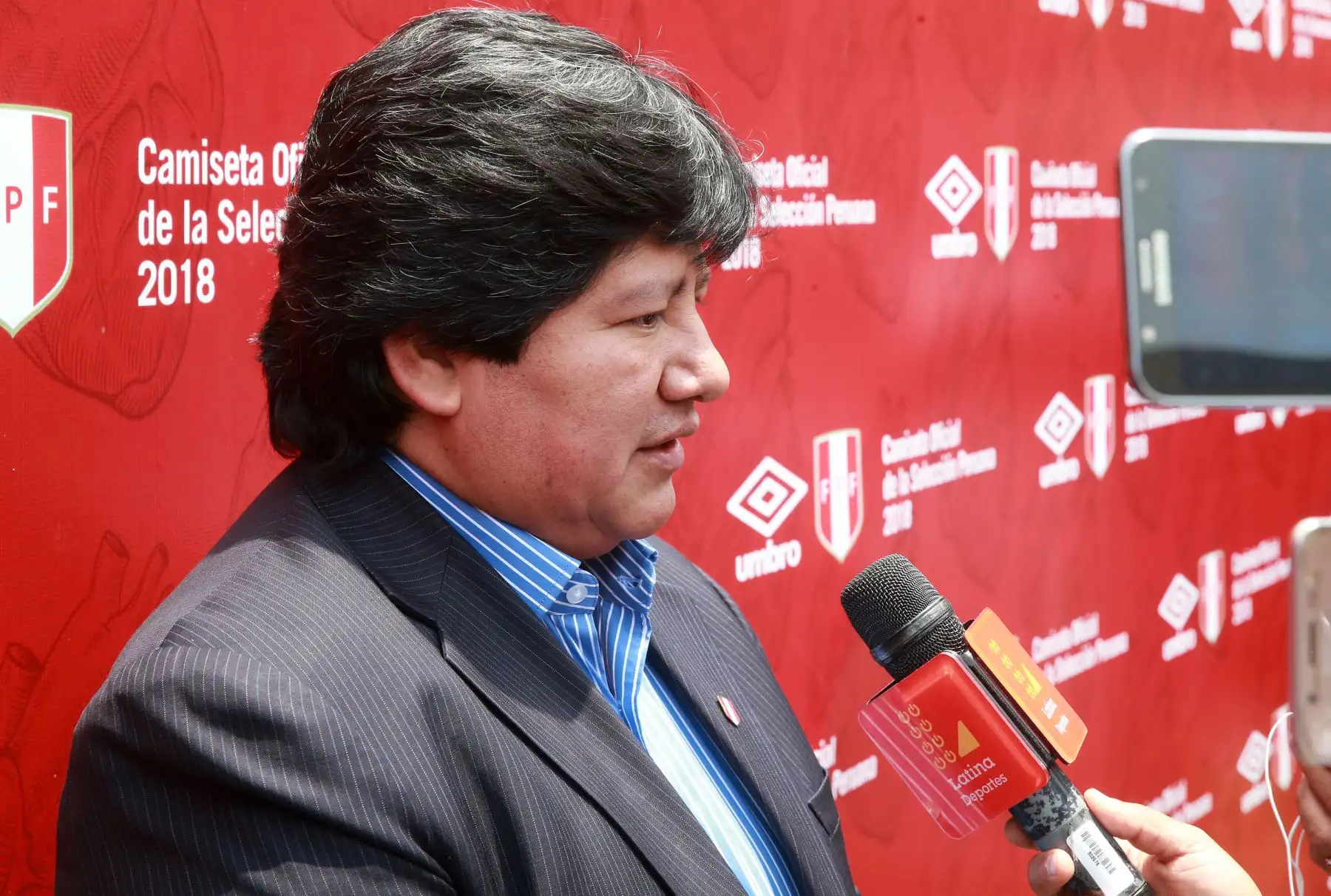 LIMA,PERÚ-DICIEMBRE 18. La Federación Peruana de Fútbol presenta la nueva camiseta que la selección peruana lucirá en el Mundial de Rusia 2018. Foto: ANDINA/Vidal Tarqui.