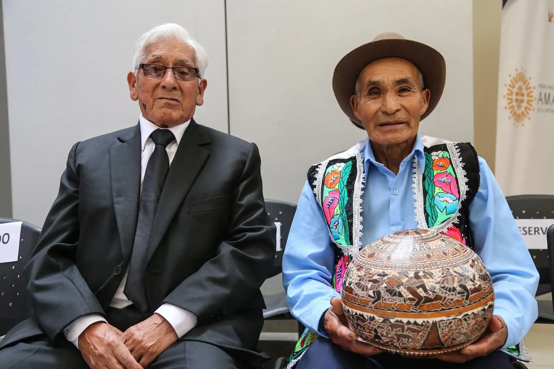 Pedro Veli Alfaro, de Huancayo; y Agustín Alarcón Chávez, de Ayacucho, son los ganadores del Premio Nacional Amautas.