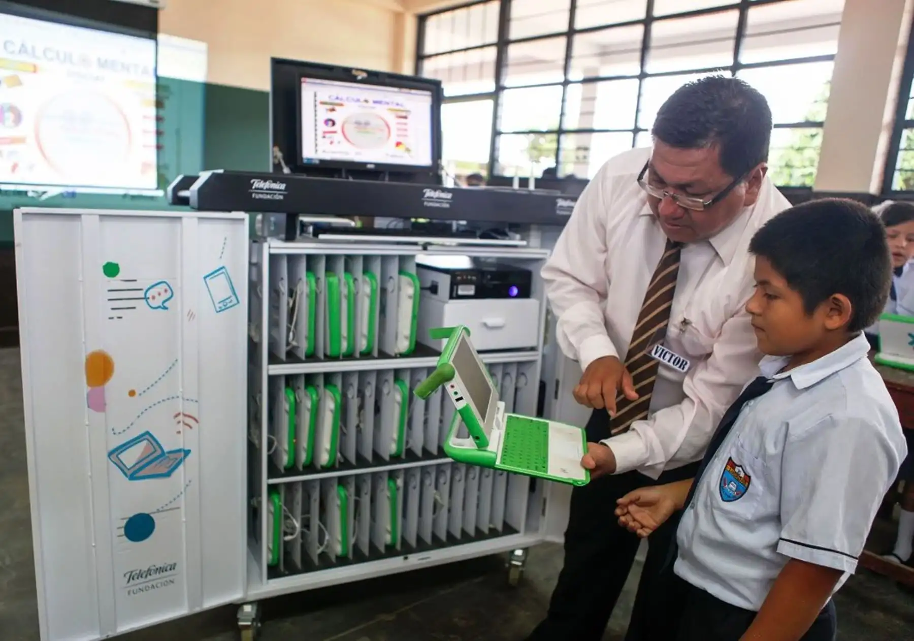 Más de 600 mil escolares aprenden con educación digital en el 2017. Foto: ANDINA/Difusión.