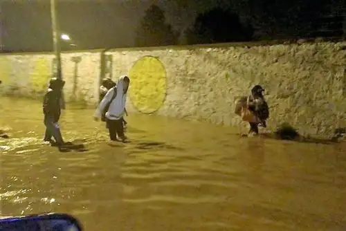 Una lluvia intensa y granizada provocan inundaciones en Juliaca.Foto:  ANDINA