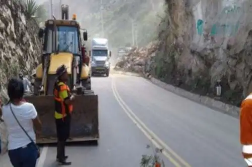 Tránsito se restableció en la localidad de Vichaycoto, distrito de Pillco Marca, en la provincia de y región Huánuco,