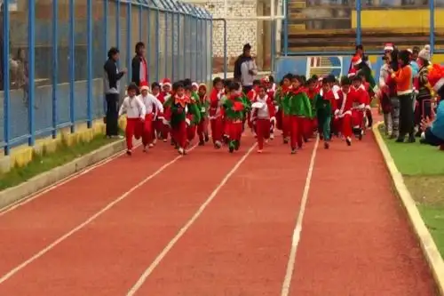 Pasco: pintoresca carrera de Papá Noeles se realizó por navidad