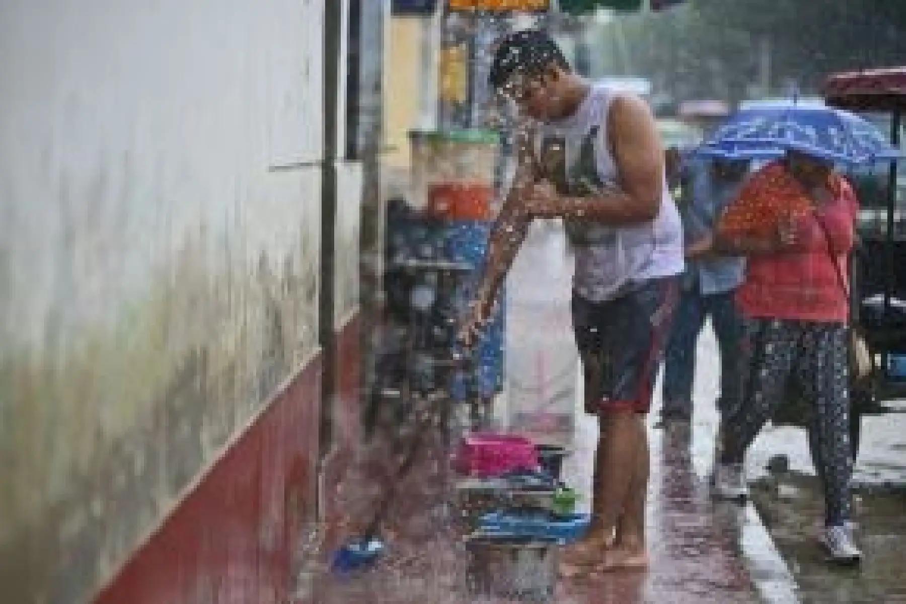 Aconsejan tomar medidas preventivas para que viviendas no se dañen con las lluvias. ANDINA/Difusión