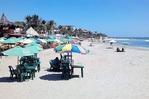 Máncora y otras playas de Talara esperan recibir a miles de turistas.Foto:  ANDINA.