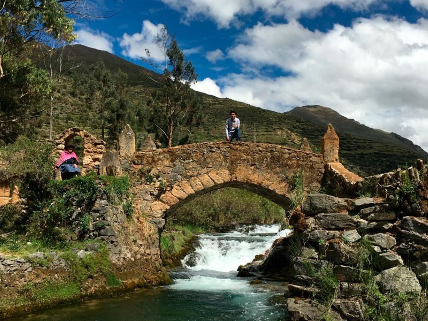 Puente Centenario de Vilca, en la provincia limeña de Yauyos.