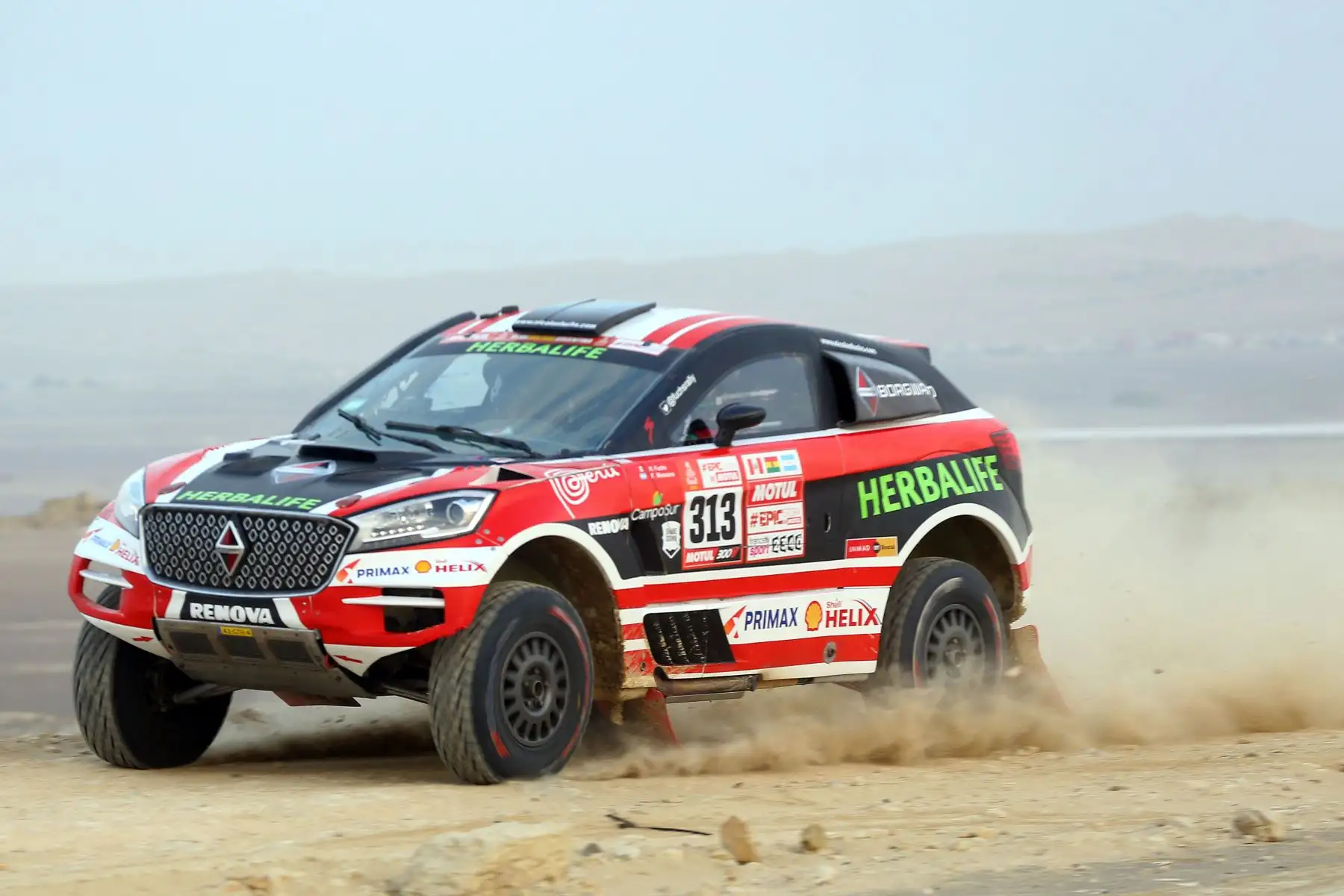 PISCO- PERÚ- 07 ENERO. Corredores dan inicio a la segunda etapa del Dakar 2018, en la ciudad de Pisco. Foto: ANDINA/Luis Iparraguirre