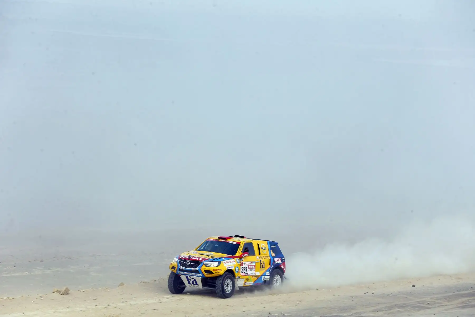 PISCO- PERÚ- 07 ENERO. Corredores dan inicio a la segunda etapa del Dakar 2018, en la ciudad de Pisco. Foto: ANDINA/Luis Iparraguirre