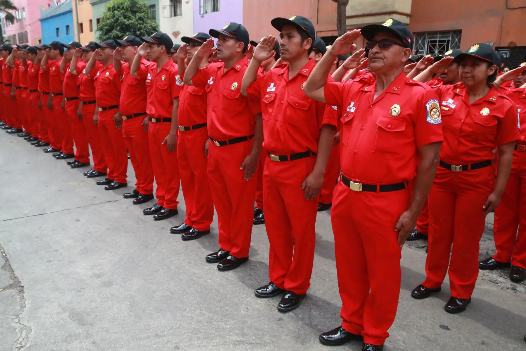 LIMA,PERÚ-ENERO 07. Ceremonia de graduación de 250 Bomberos voluntarios del Perú.   Foto: ANDINA/Vidal Tarqui