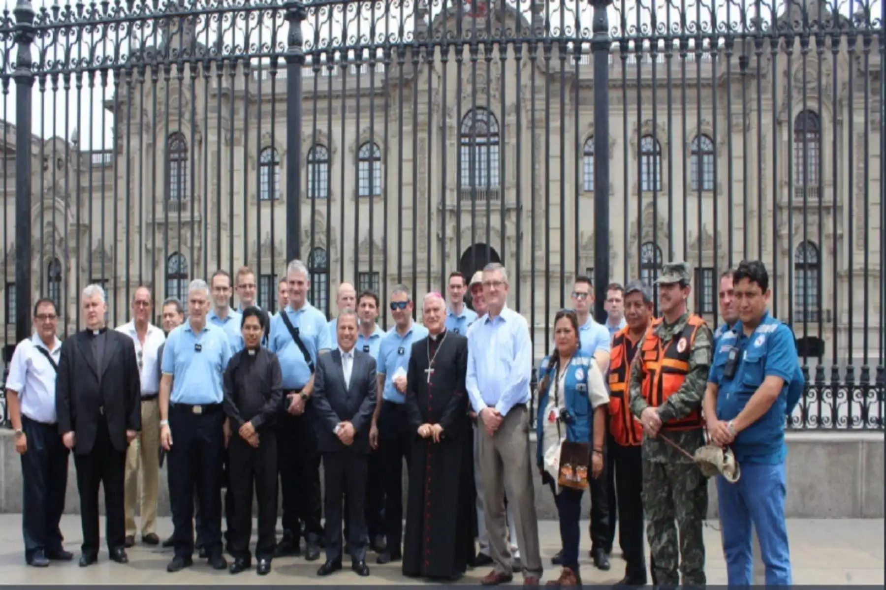 Comisión de El Vaticano que velará por seguridad de Papa Francisco, recorre Lima. Foto: Twitter