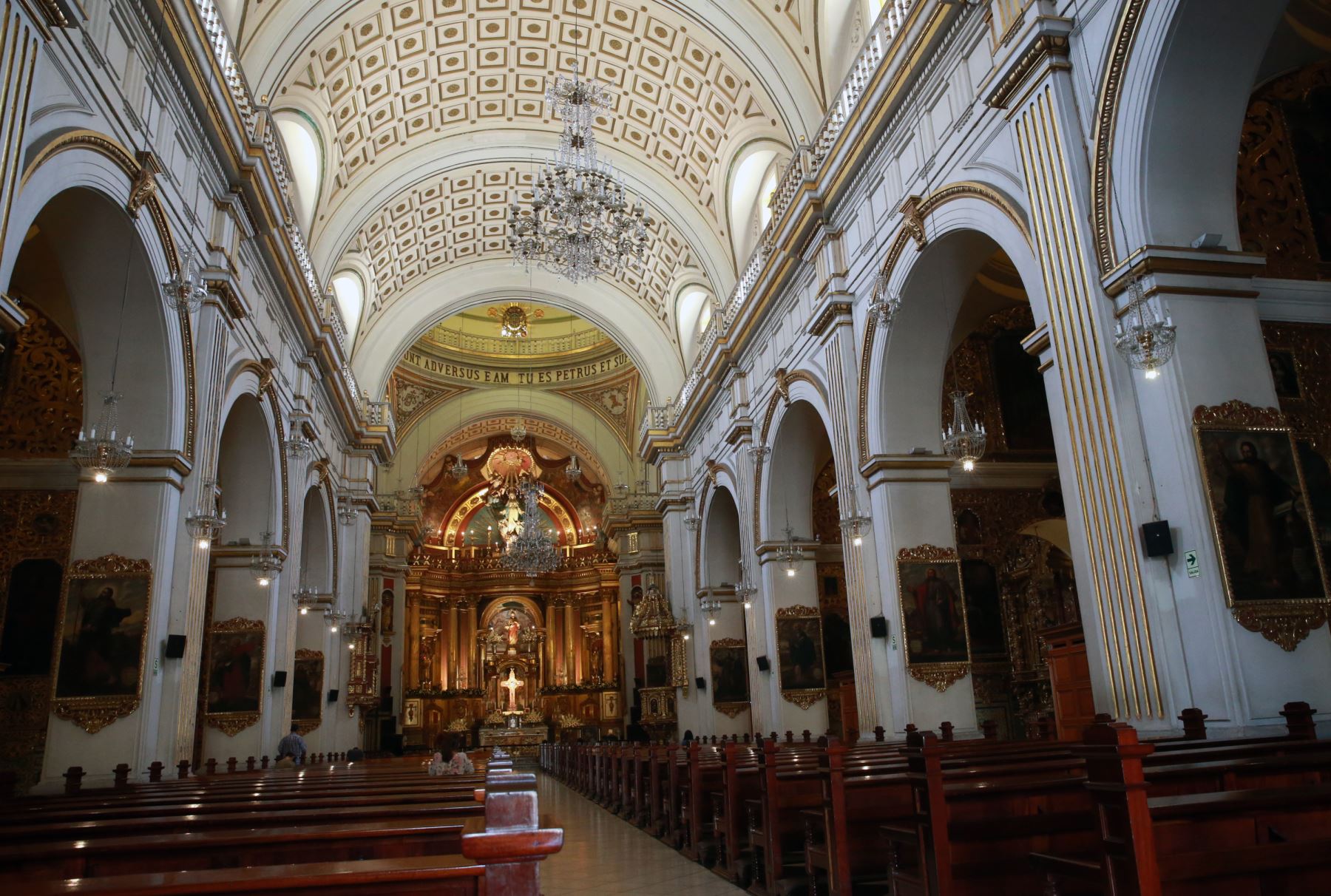 Lima, Perú. Enero. Iglesia San Pedro es una joya arquitectónica y puede ser visitada por fieles católicos y no católicos. Foto: ANDINA/Norman Córdova