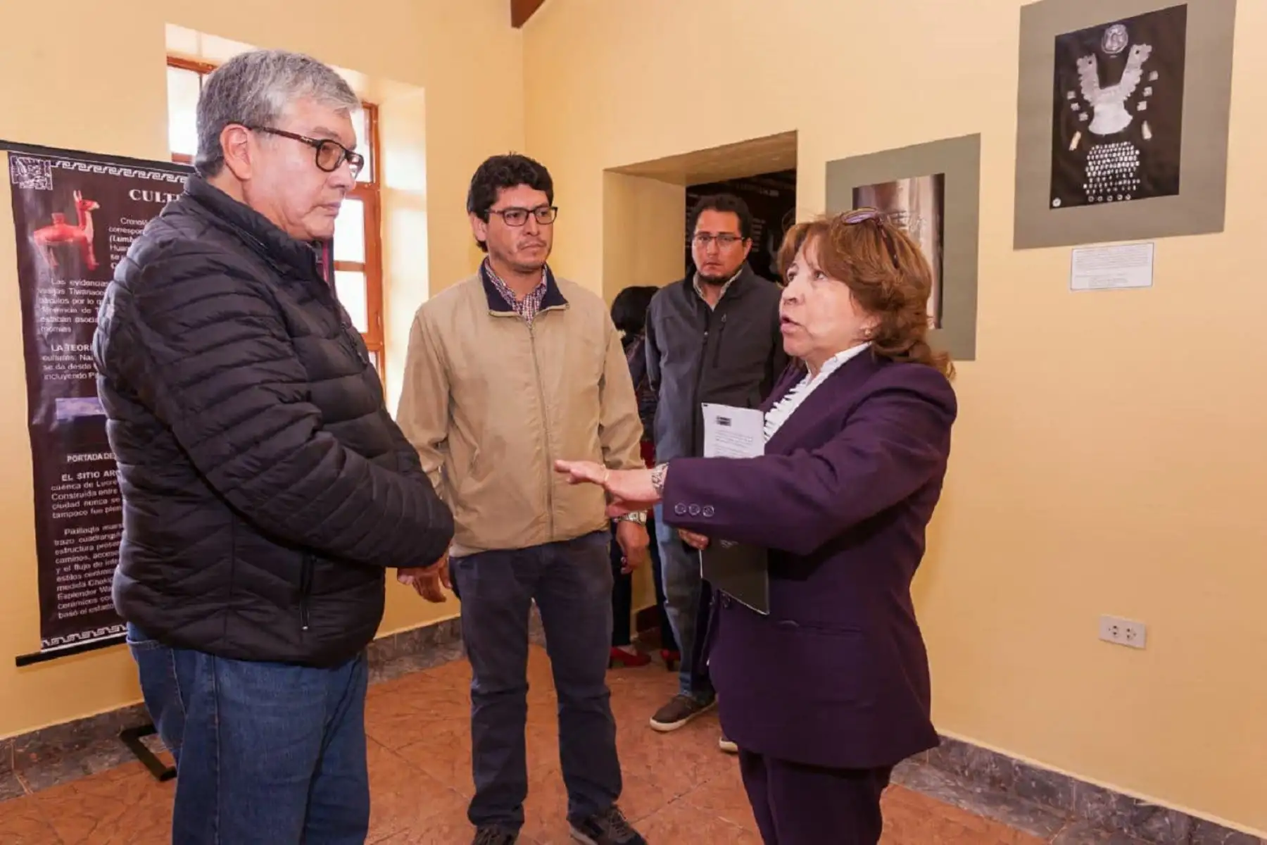 Exponen ajuar del Señor de Wari en complejo arqueológico Pikillaqta, en Cusco. ANDINA