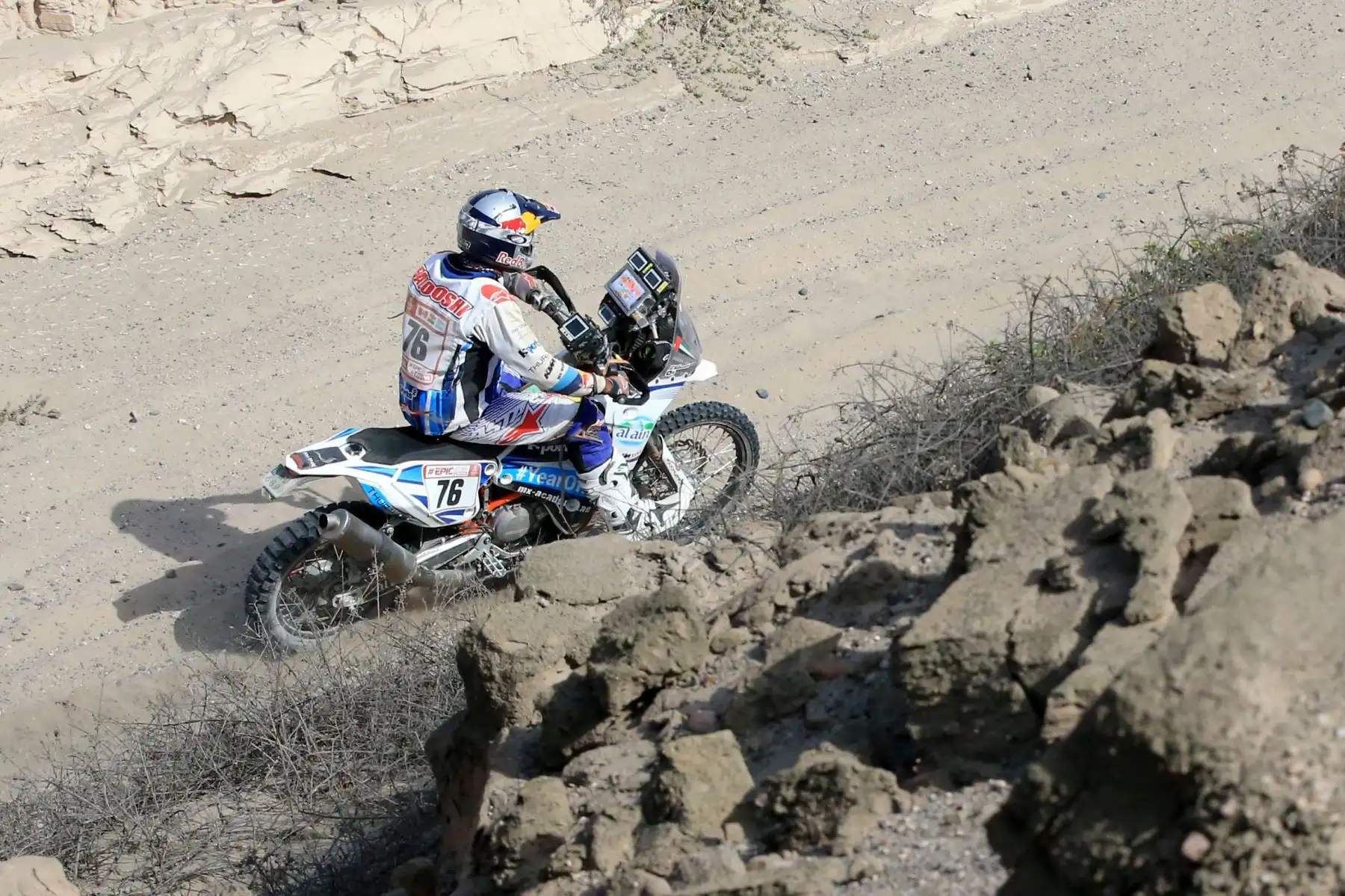MARCONA-PERÚ-09-ENERO. Corredores compiten en  la cuarta etapa San Juan  de  Marcona del Dakar 2018, Foto: ANDINA/ Jhony Laurente
