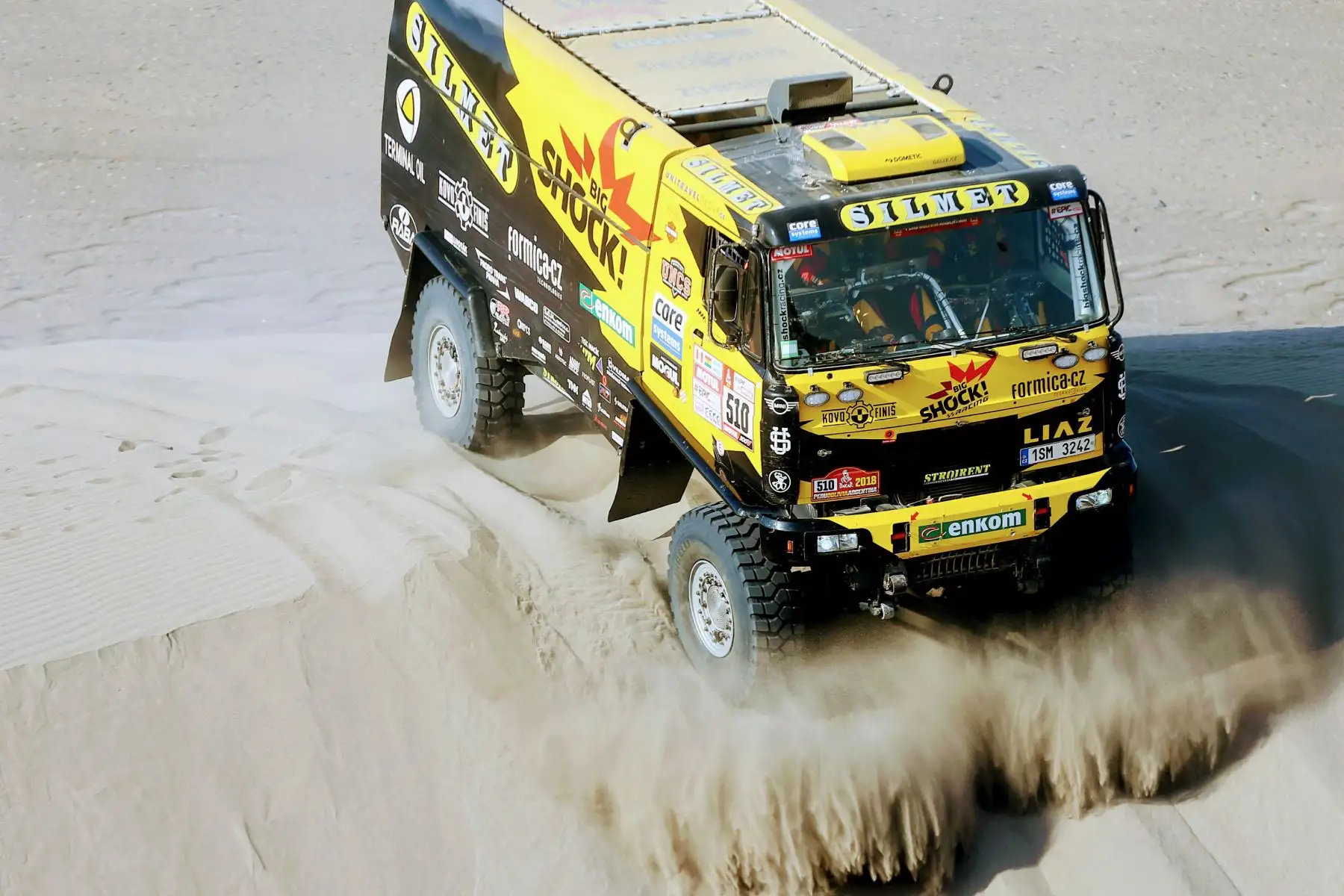 AREQUIPA-PERÚ-10-ENERO. Competidores del Dakar inician la quinta etapa del rally en el desierto de Tanaka, Arequipa. Foto: ANDINA/Luis Iparraguirre