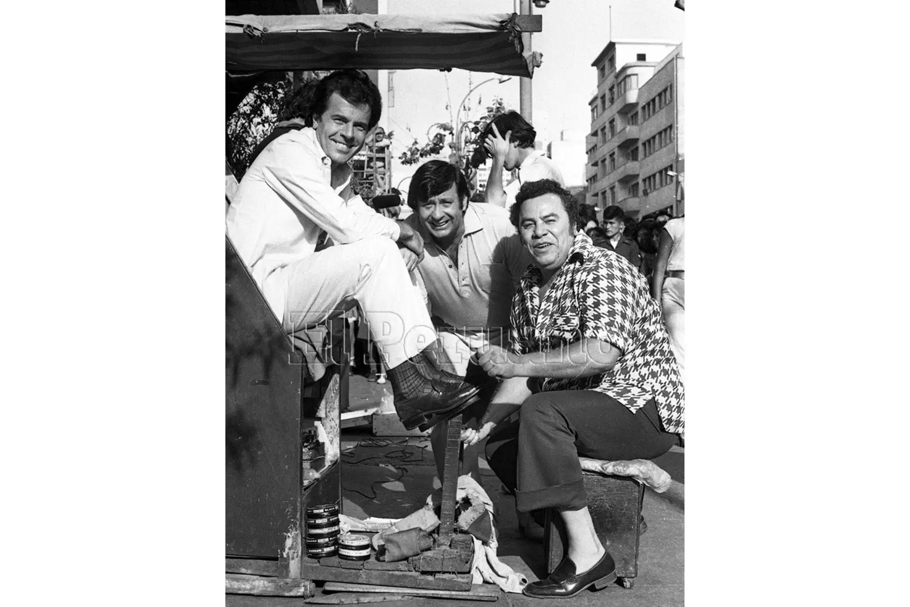 Lima - 13 mayo 1983 / Augusto Polo Campos y Tulio Loza durante la filmación de una película.Foto: Archivo Histórico de EL PERUANO