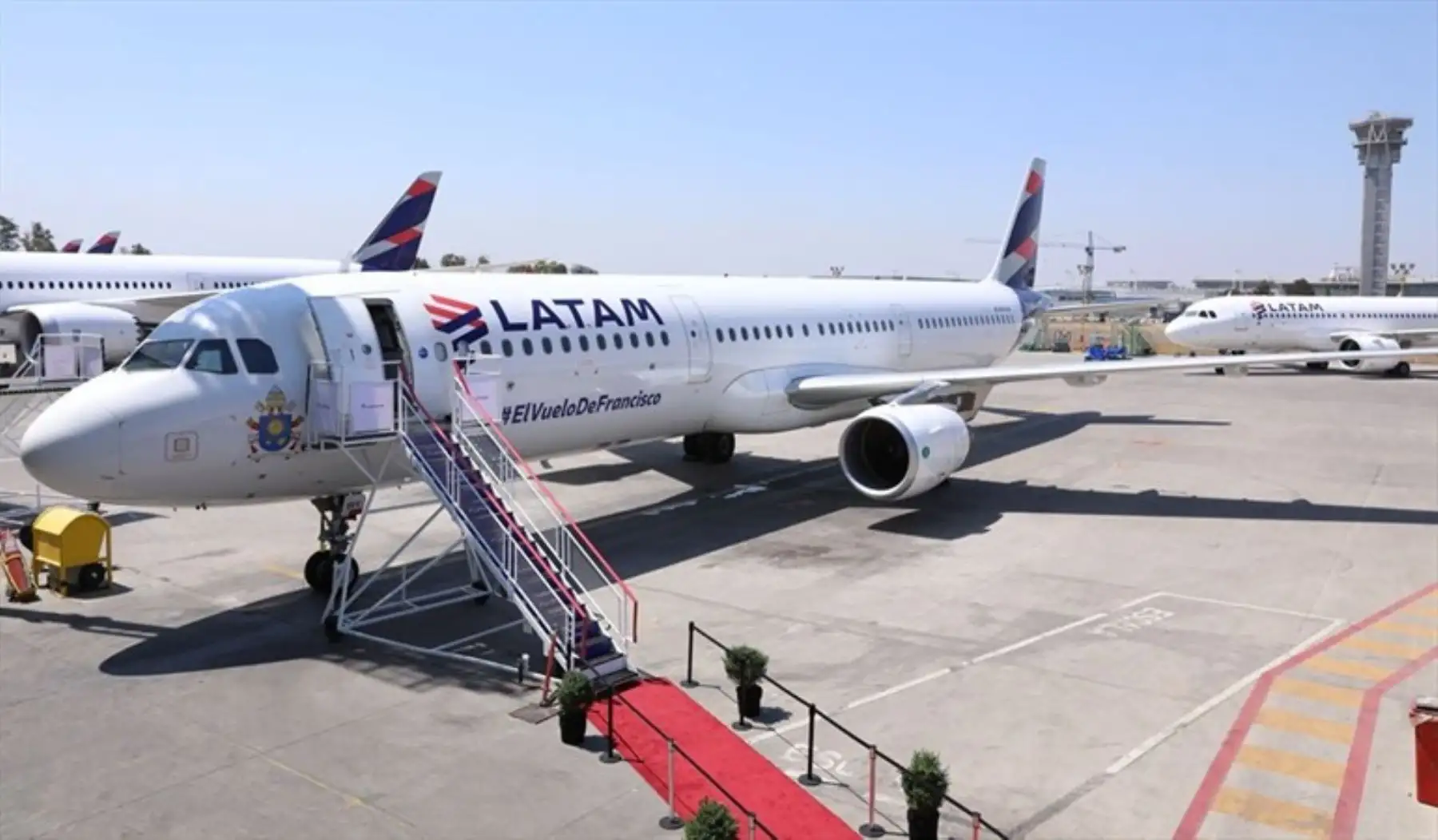 Avión que usará el Papa Francisco en su viaje a Chile. Foto: INTERNET/Medios