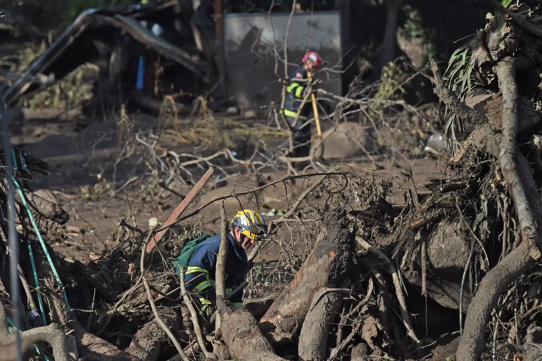 Autoridades de California intensifican la búsqueda de más de 20 desaparecidos por las inundaciones en Los Angeles. Foto: AFP