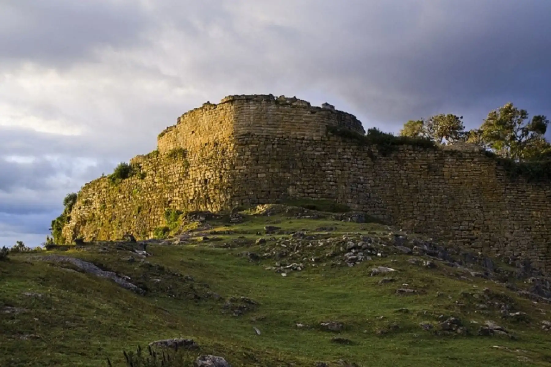 Ciudadela fortificada de Kuélap recibe reconocimiento como destino turístico para visitar, conocer y disfrutar este año. Foto: Promperú